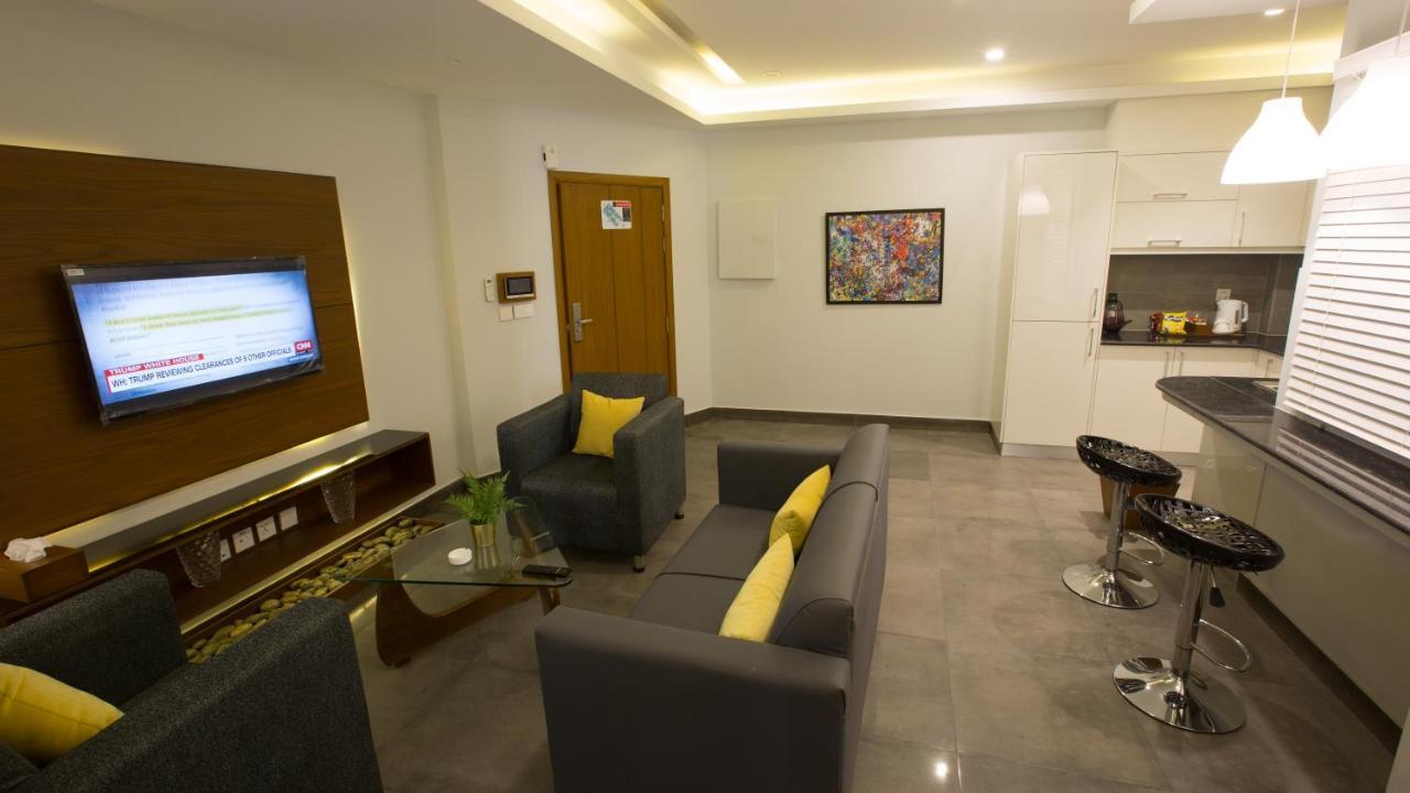 Space Luxury Rental Suites Rawalpindi Exteriör bild