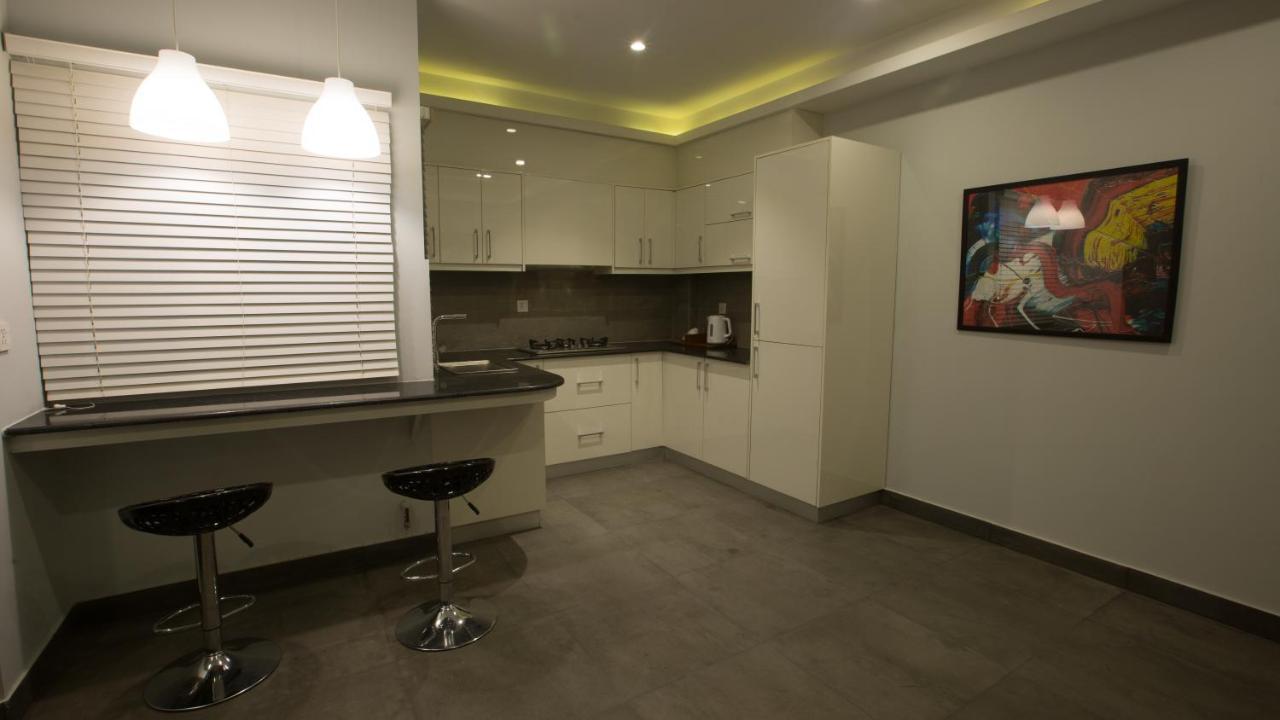 Space Luxury Rental Suites Rawalpindi Exteriör bild
