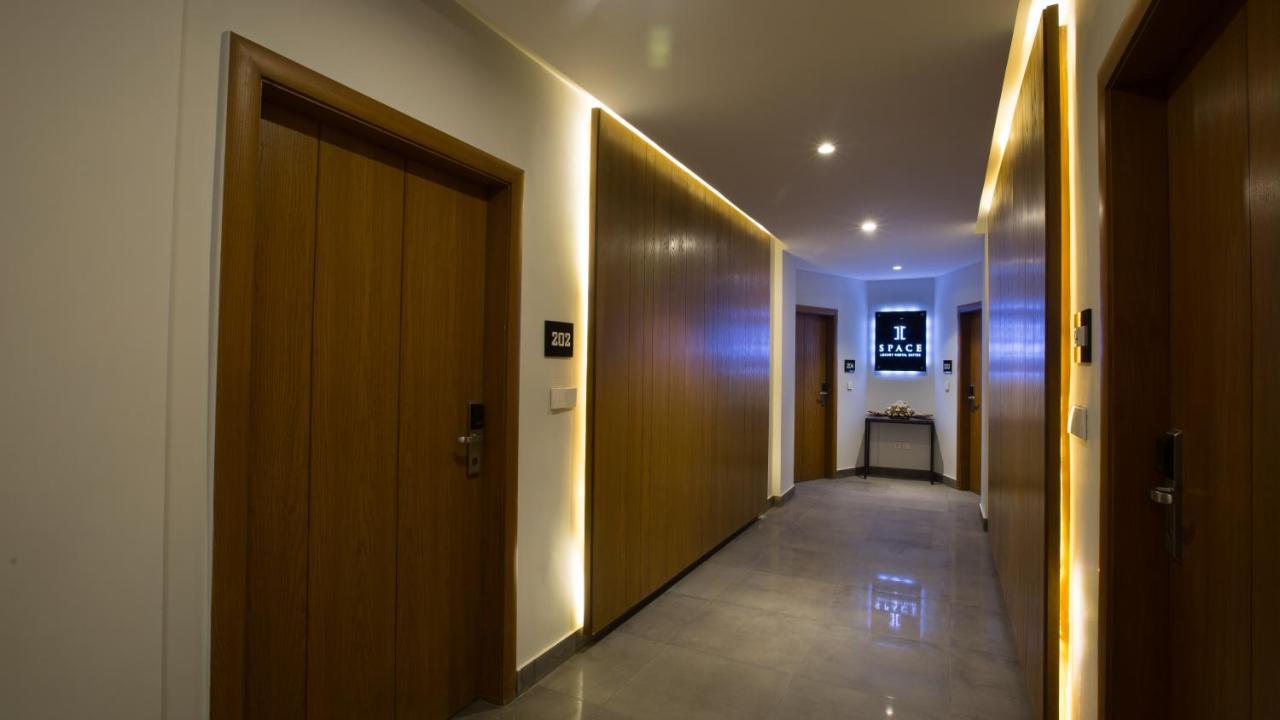 Space Luxury Rental Suites Rawalpindi Exteriör bild