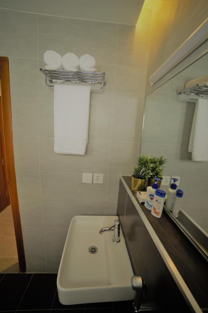 Space Luxury Rental Suites Rawalpindi Exteriör bild
